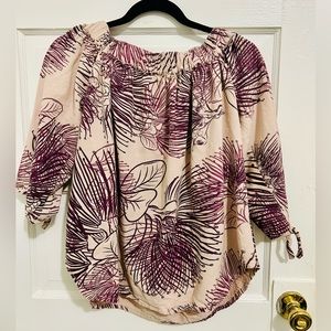 Kaulua’e off the shoulder Blouse